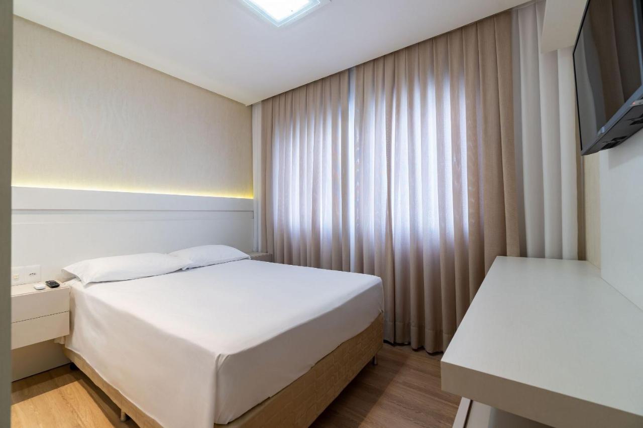 Varandas Do Atlantico - Apartamento Impecavel Em Condo Pe Na Areia Bombinhas Buitenkant foto
